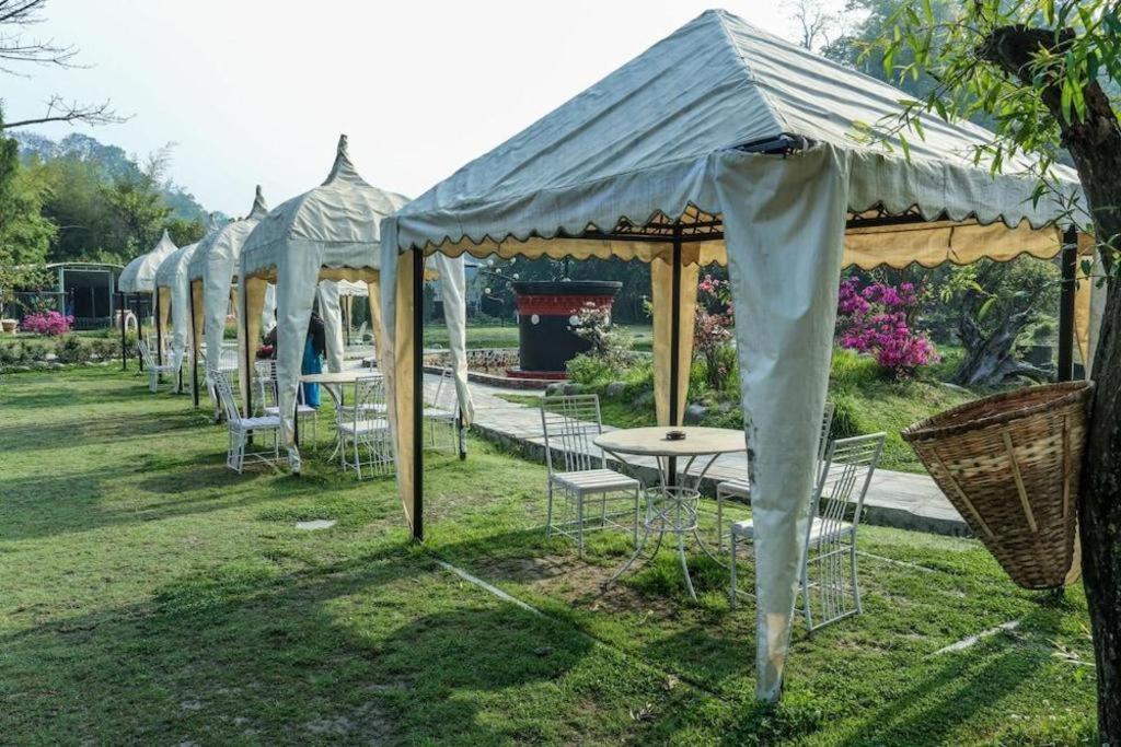 Grand Norling Hotel'S Resort Kathmandu Exterior photo